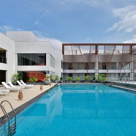 The Artiste, Kochi, A Tribute Portfolio By Marriott Hotell Eksteriør bilde